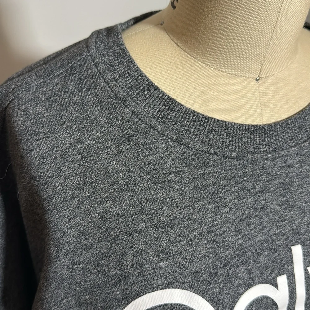 Calvin Klein Sweatshirt - Picture 3 of 6